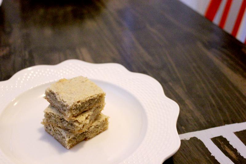 Recipe for Vanilla Blondie Bars by freshfromthe.com