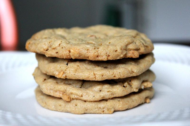 Peanut Butter Oatmeal Chocolate Chip Cookies by freshfromthe.com