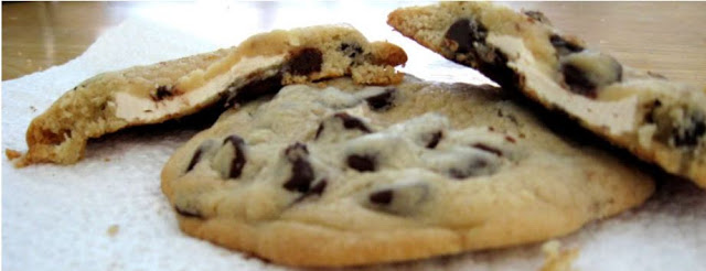 Cream Cheese Stuffed Chocolate Chip Cookies by freshfromthe.com
